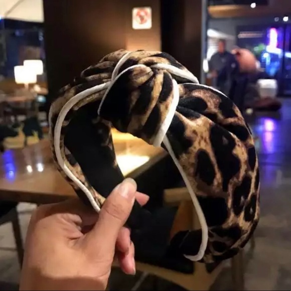 ☃️Xmas🎁 SALE! As seen in Vogue Headbands! - Picture 5 of 8